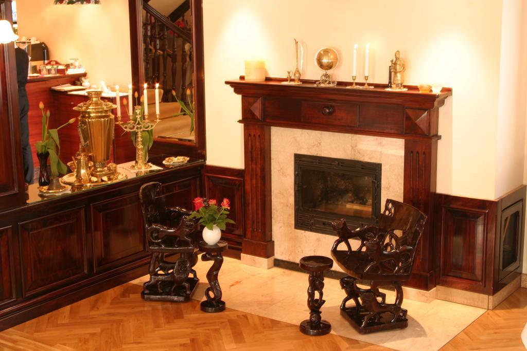 Willa Nestor Kórnik Extérieur photo